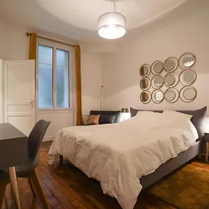 Apartment Large Flat At 2 Steps From The Eiffel Tower, Paris
